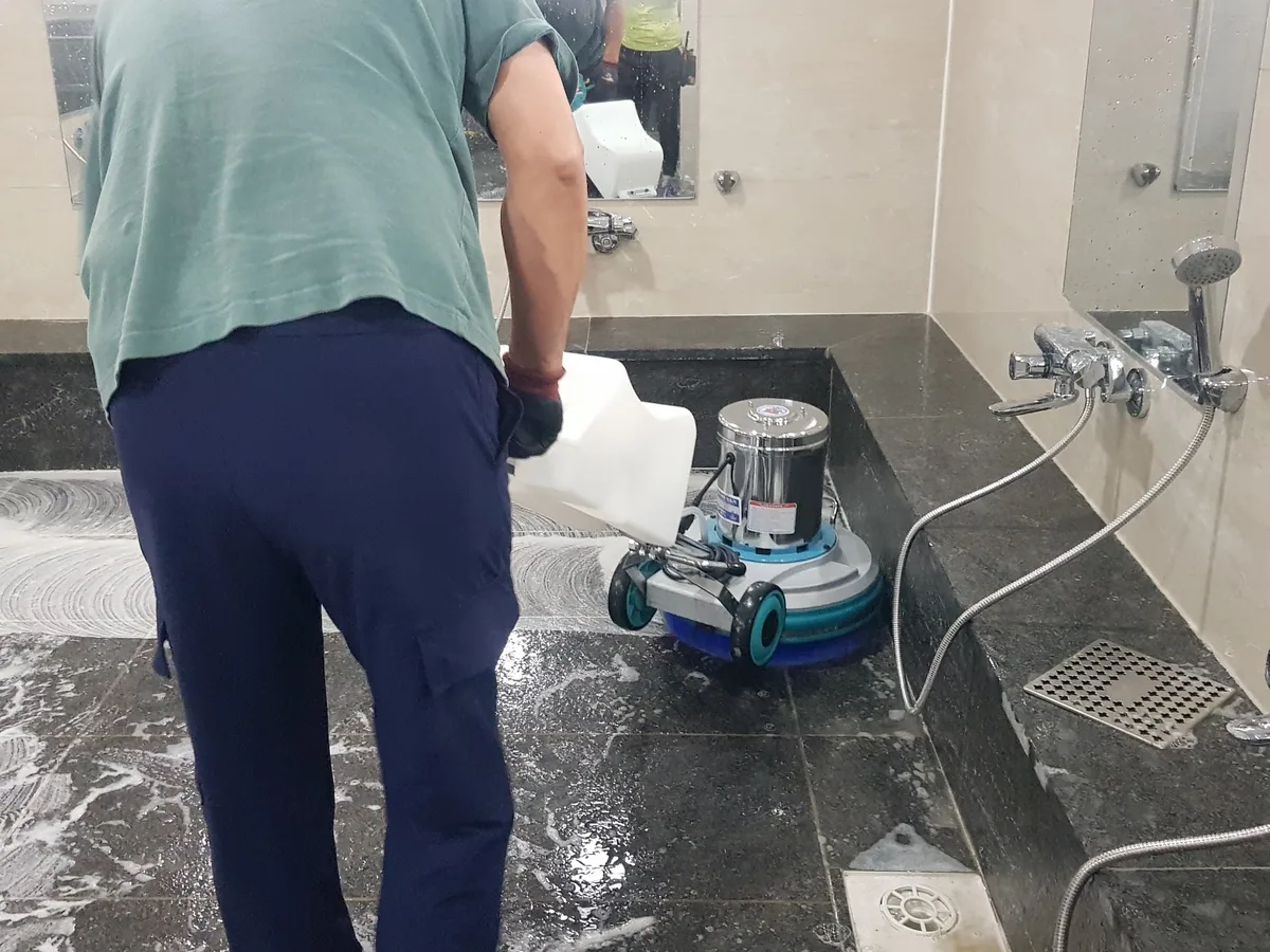 부안군 보안면 찜질방 수전·샤워기 건식 사우나 위생청소 사례 - 행진크린
